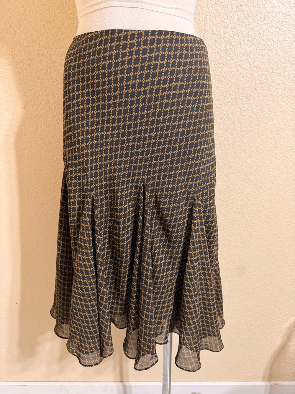 Ralph Lauren Black and Tan Patterned Flared Midi Skirt